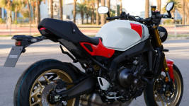 YAMAHA XSR 900