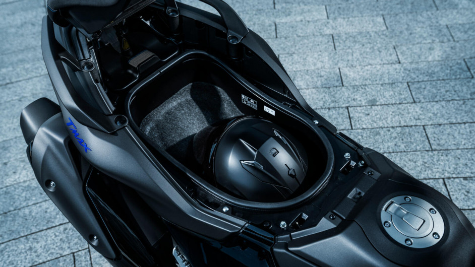 Scooter YAMAHA TMAX 560 neuf