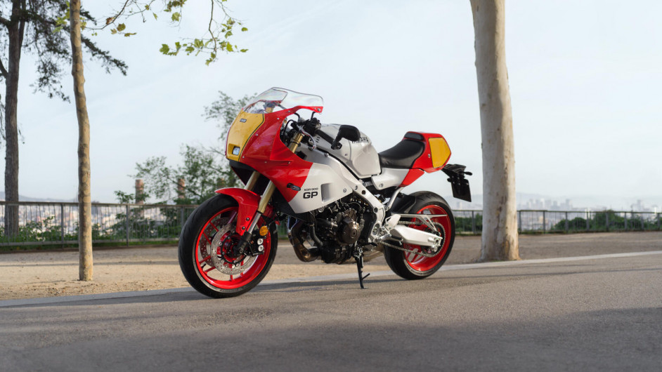 Moto YAMAHA XSR 900 GP neuve