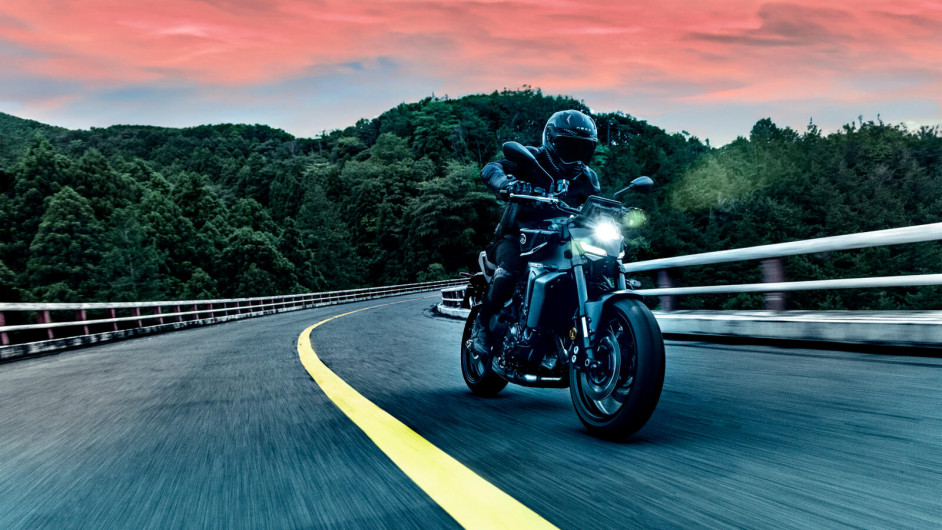 Moto YAMAHA MT-09 Y-AMT neuve
