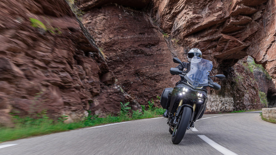 Moto YAMAHA TRACER 9 GT Y-AMT neuve