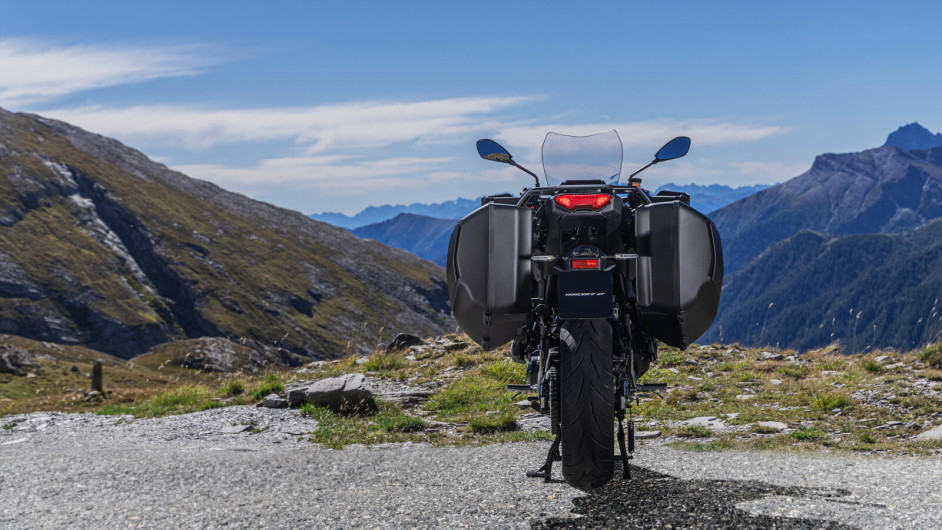 Moto YAMAHA TRACER 9 GT Y-AMT neuve