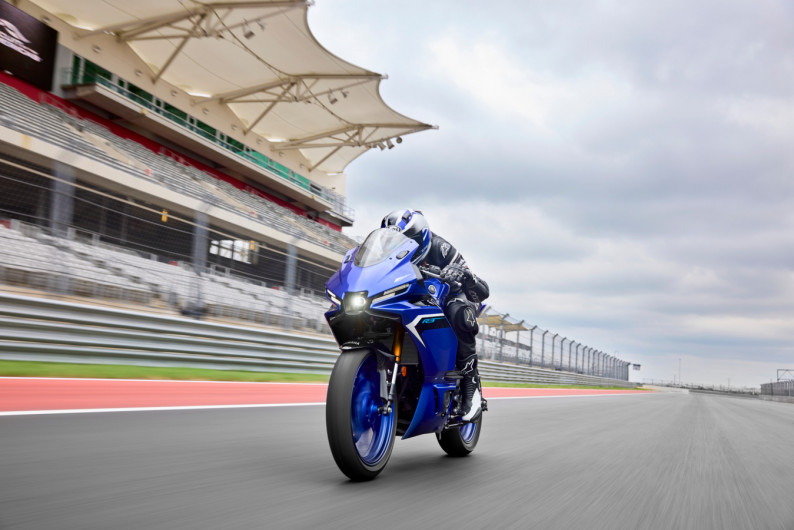 Moto YAMAHA R3 neuve
