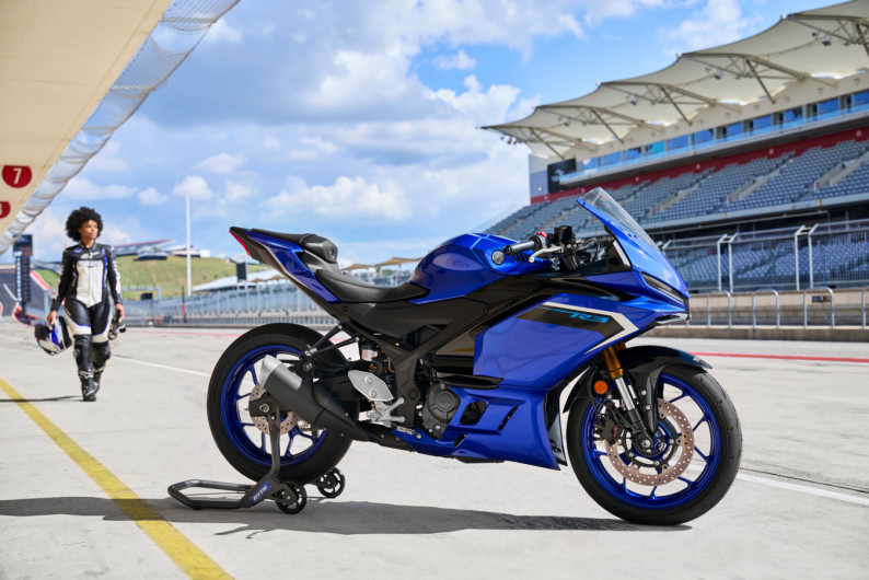 Moto YAMAHA R3 neuve