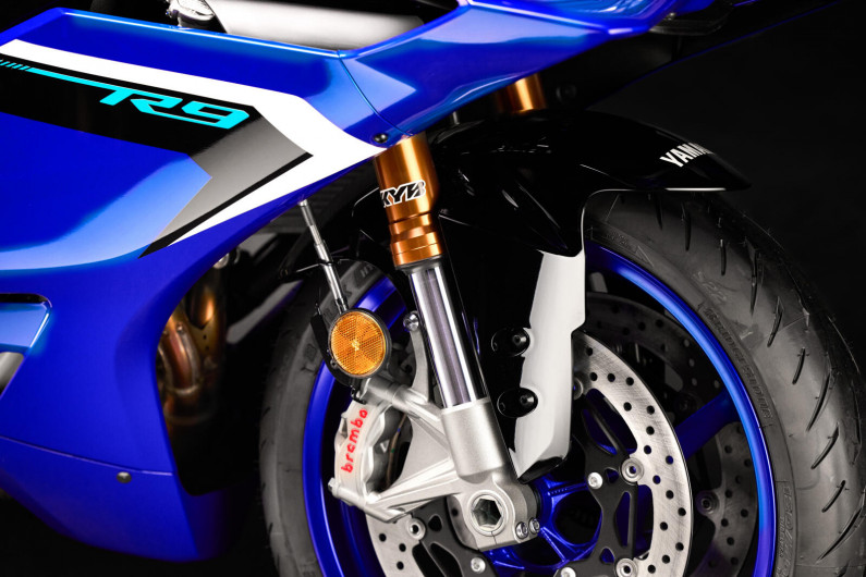 Moto YAMAHA R9 neuve