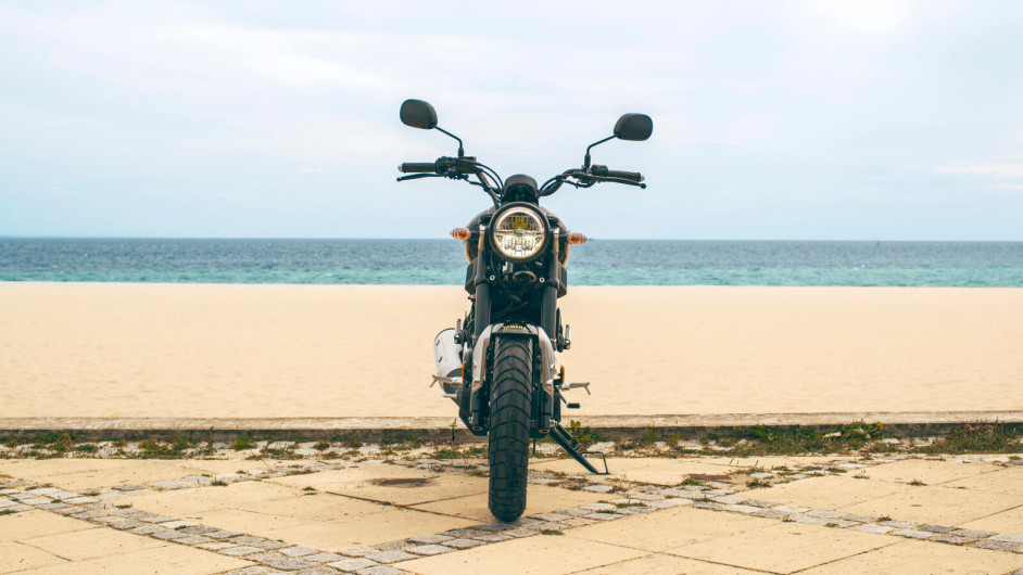 Moto YAMAHA XSR 125 Legacy neuve