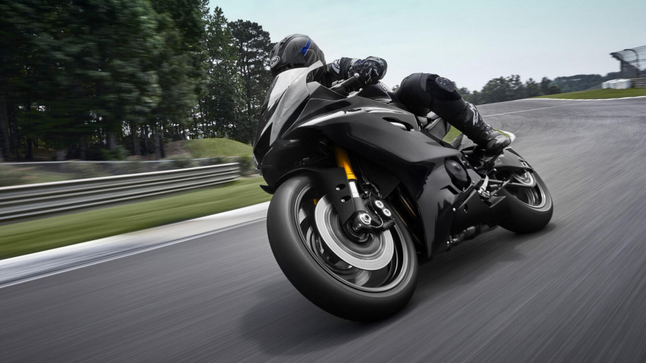 Moto YAMAHA YZF-R6 RACE neuve