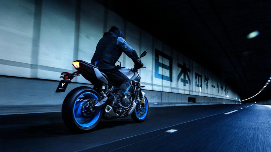 Moto YAMAHA MT-07 Y-AMT neuve