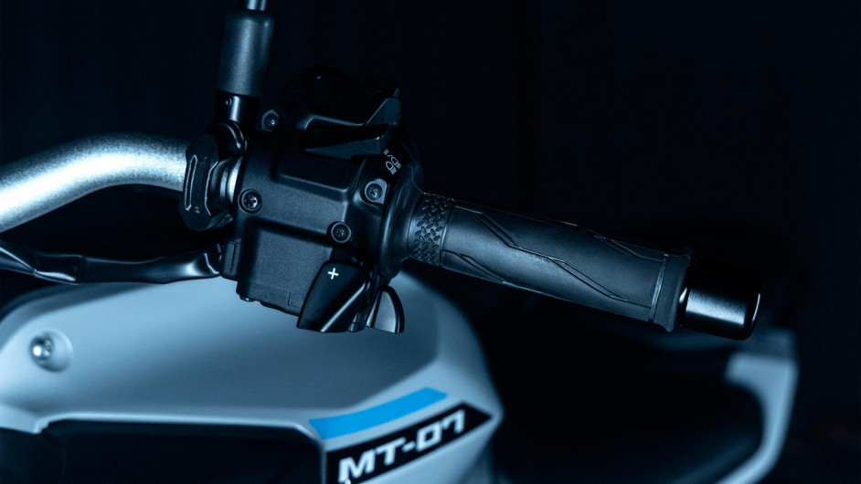 Moto YAMAHA MT-07 Y-AMT neuve