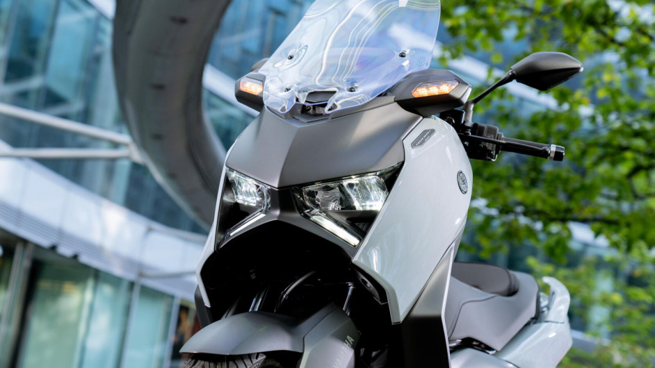 Scooter YAMAHA XMAX 300 Tech Max+ neuf