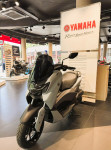 YAMAHA NMAX 125 TECH MAX de courtoisie