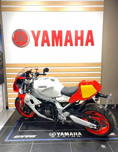Moto YAMAHA XSR 900 GP occasion
