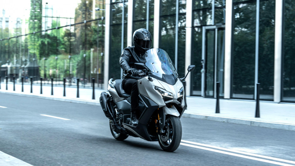 Scooter YAMAHA TMAX 560 TECH MAX neuf