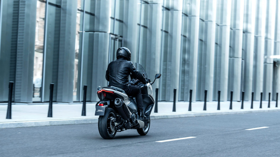 Scooter YAMAHA TMAX 560 TECH MAX neuf