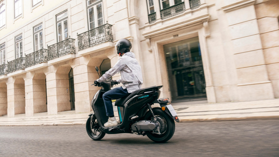 Scooter YAMAHA NEO