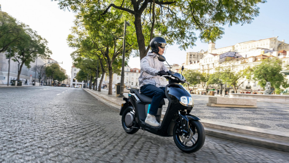Scooter YAMAHA NEO