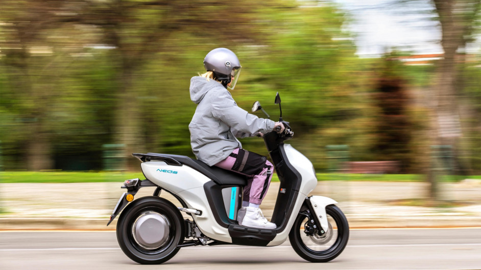 Scooter YAMAHA NEO