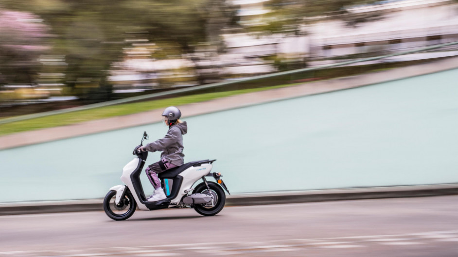 Scooter YAMAHA NEO