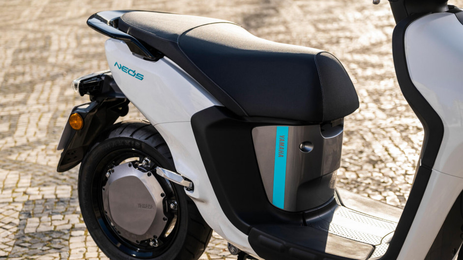 Scooter YAMAHA NEO