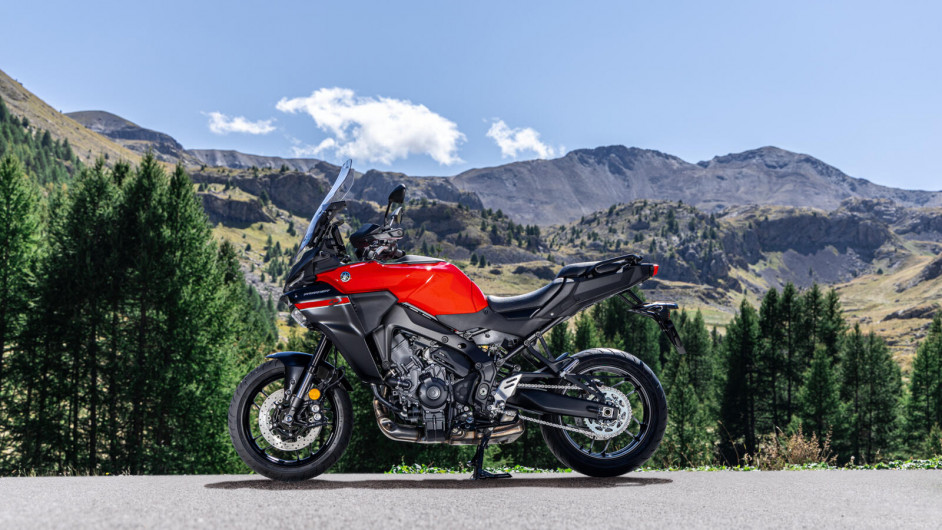 Moto YAMAHA TRACER 9 Y-AMT neuve