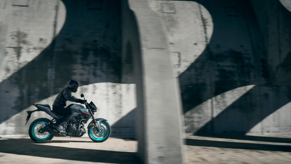 Moto YAMAHA MT-03 neuve
