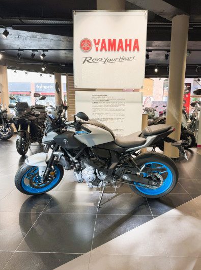 Moto Yamaha MT-07 Y-AMT* A2 de courtoisie** occasion