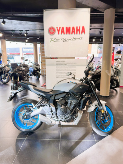 Moto Yamaha MT-07 Y-AMT* A2 de courtoisie** occasion