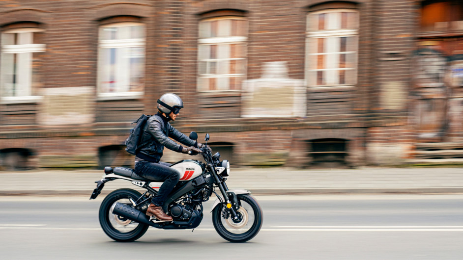 Moto YAMAHA XSR 125 neuve