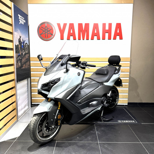 Scooter YAMAHA XP T-MAX 560 TECH MAX occasion