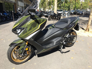 TMAX 560