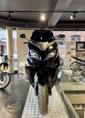 TMAX Shine Black - Edition Limitée